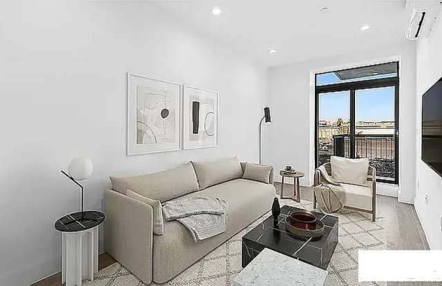 1483 Jefferson Avenue