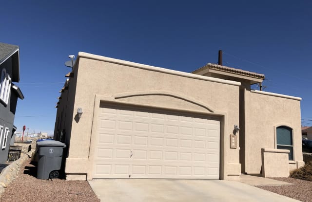 237 STONEHEATH Court - 237 Stoneheath Court, El Paso, TX 79932