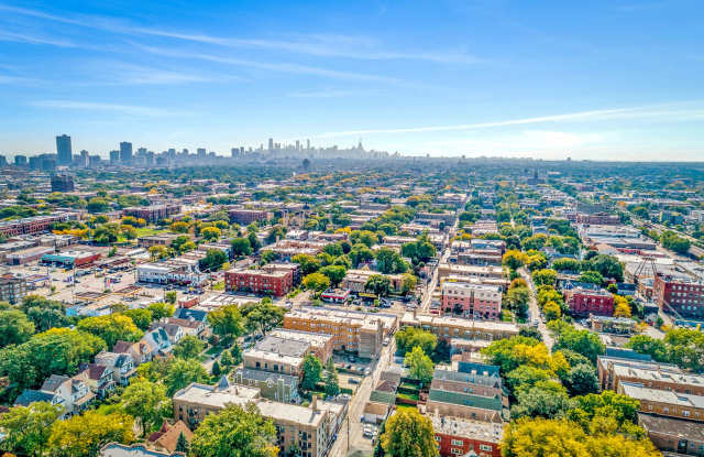 4808 North Paulina Apt.