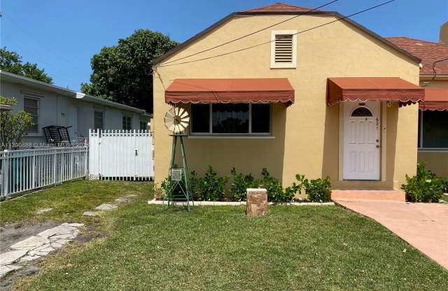 621 NW 23rd Pl - 621 Northwest 23rd Place, Miami, FL 33125