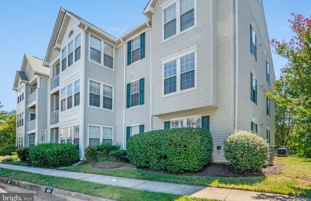 7518 SNOWPEA Court unit: #B