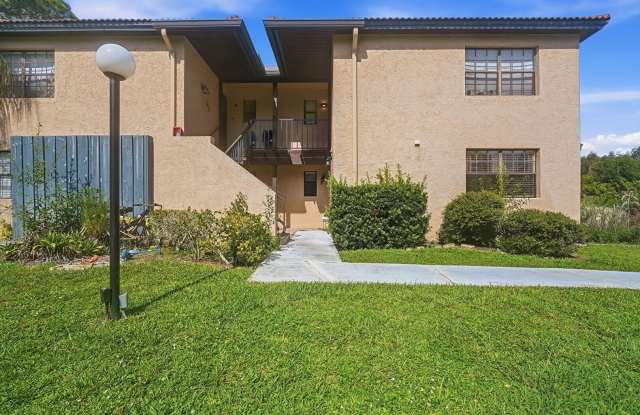 2480 SE Garden Terrace