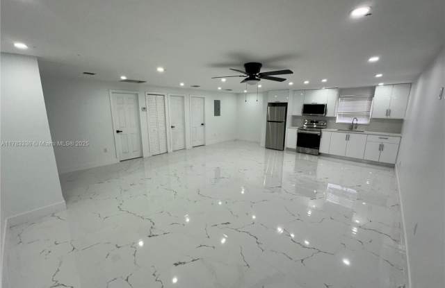 Photo of 923 NW 110th St