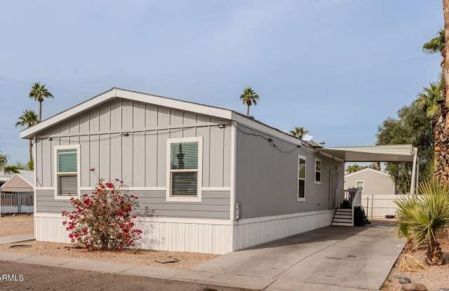 625 W MCKELLIPS Road