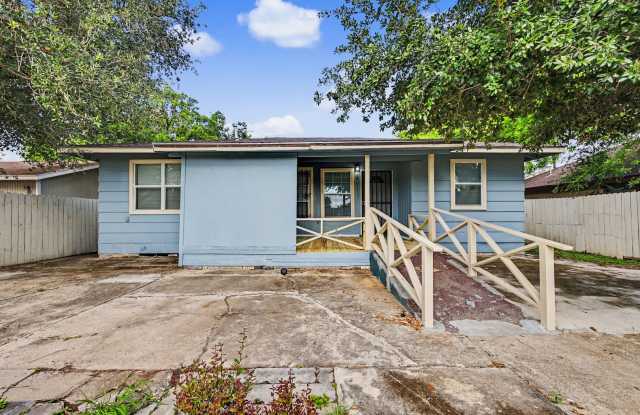 SPACIOUS! LOCATION!