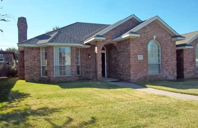 5710 Foxcroft Dr - 5710 Foxcroft Drive, Amarillo, TX 79109