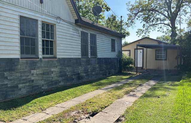 Photo of 3220 Shannon