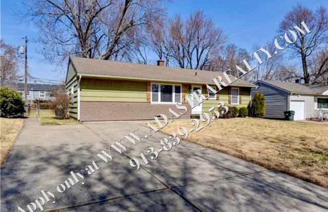 Photo of Cute 3 Bed 1 Bath Ranch in Raytown-Coming SOON!!