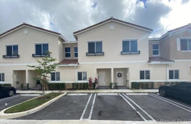 2814 NW 181st St. - 2814 NW 181st St, Miami Gardens, FL 33056