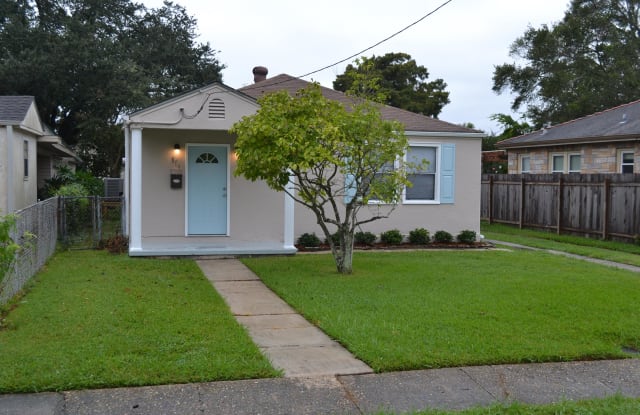 804 North Arnoult Road - 804 North Arnoult Road, Metairie, LA 70001