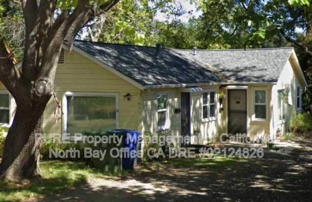 411 N Pine Street A-B - 411 North Pine Street, Ukiah, CA 95482