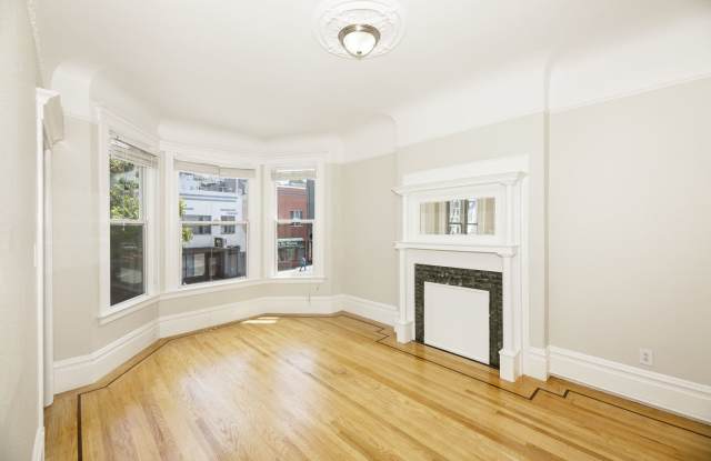 3264 Mission