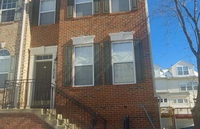 11808 REGENTS PARK Drive