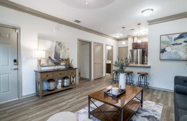 Avenues at Tuscan Lakes