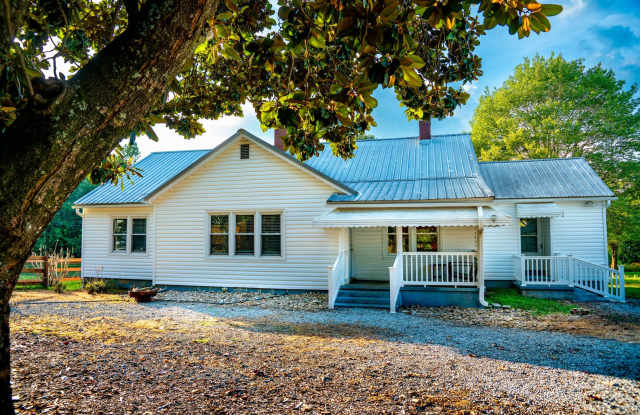 Photo of Delightful Retreat in Chesnee, SC