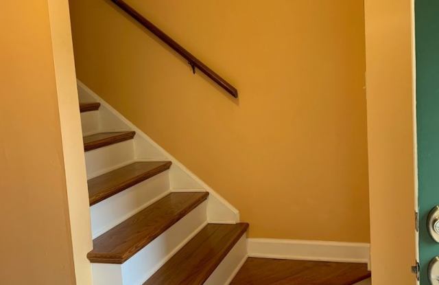 3 Bedroom 2.5 Bath Townhouse