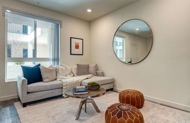 Discover Modern Living in This Stylish 1-2 Bedrooms Apartment!