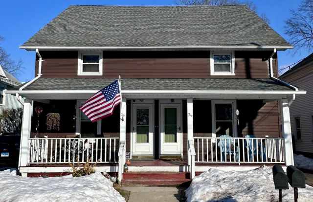 24-26 Dean Avenue unit: 26