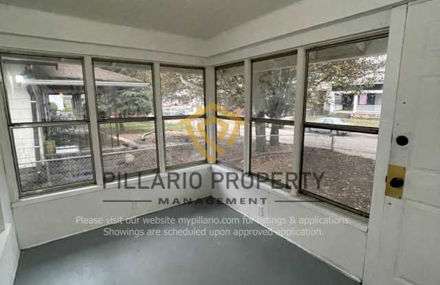 Newly Renovated, 3 Bedroom, 2 Bathroom Home Available NOW!