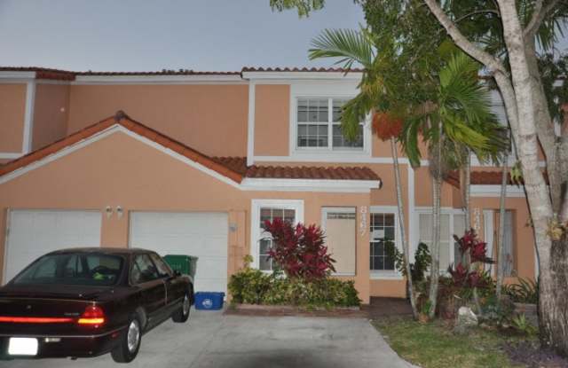 8467 SW 22nd Street