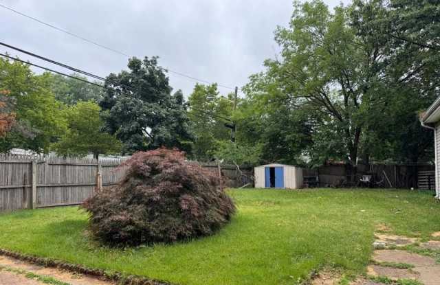 345 WOODLAND STREET