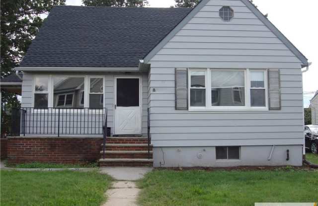 71 Grand Street