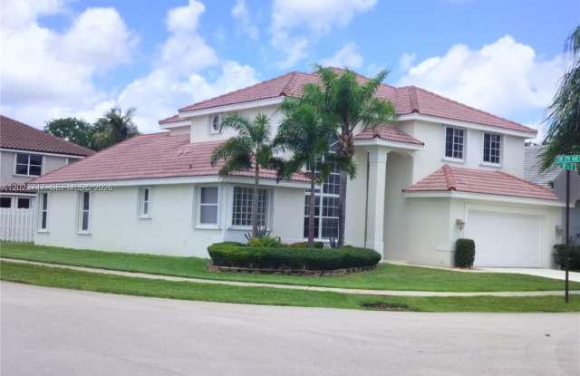 17883 SW 5 ST