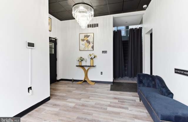 201 BROADWAY unit: Res A