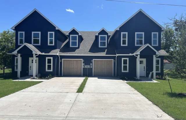 309 W Cedar Street