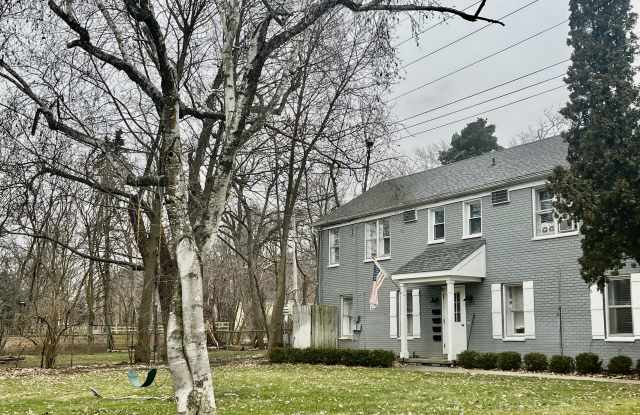 62 Madison Court #3