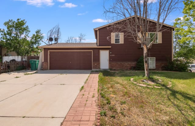 2201 Apple Ave - 2201 Apple Avenue, Greeley, CO 80631