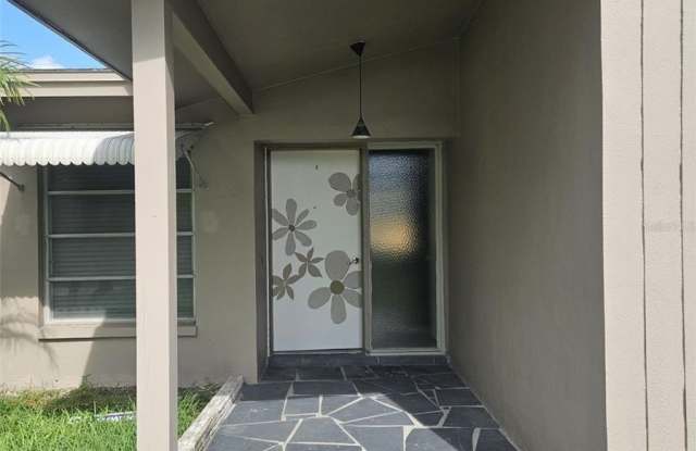 2245 CEDAR Drive