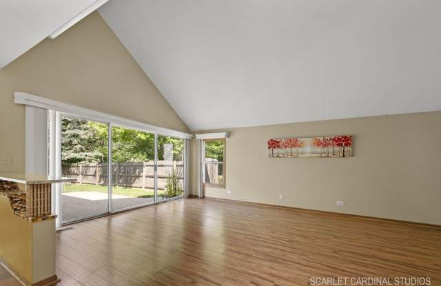 54 N Royal Oak Drive