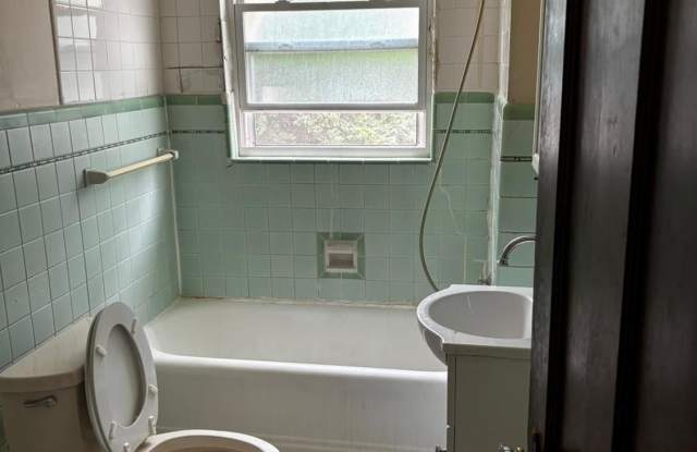 2065 Harrison Avenue