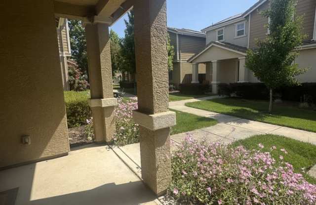 72 Crystalwood Circle