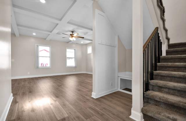 Pet Friendly Three Bedroom!