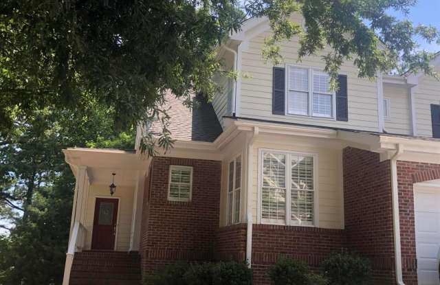 7601 Astoria Place