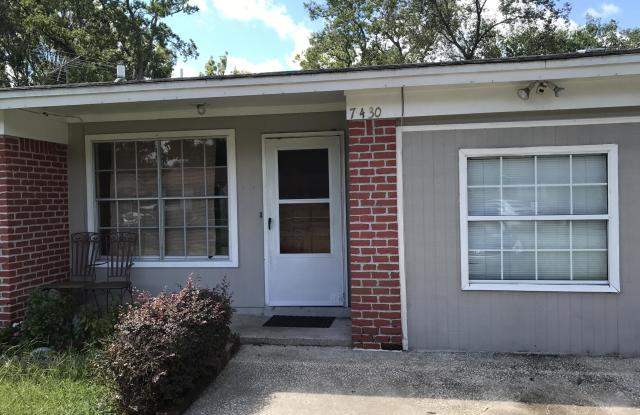 7430 Jade Drive North