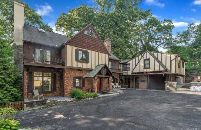 45 Wolden Road