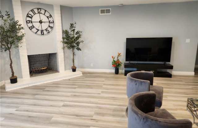 7847 Goodland Avenue