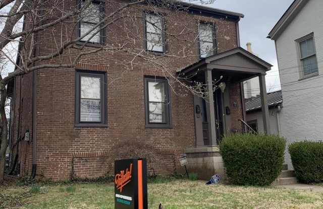 Photo of 721 W Main Street