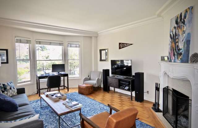 Photo of 2235 Laguna St