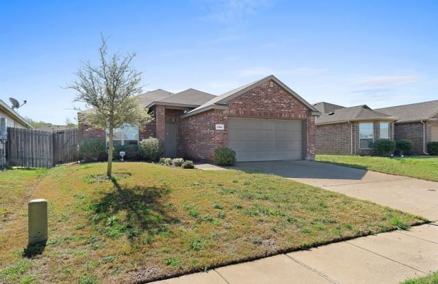1101 Hawthorne Road