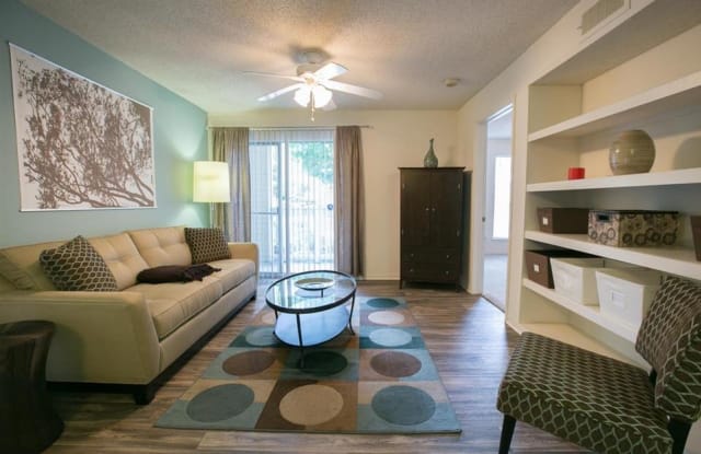 The Residence At White River Apartments Indianapolis In Apartments For Rent