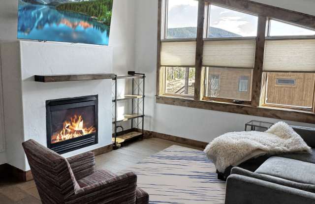 Photo of 80 Mule Deer Ct