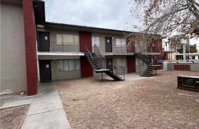 Photo of 1121 E Desert Inn Road