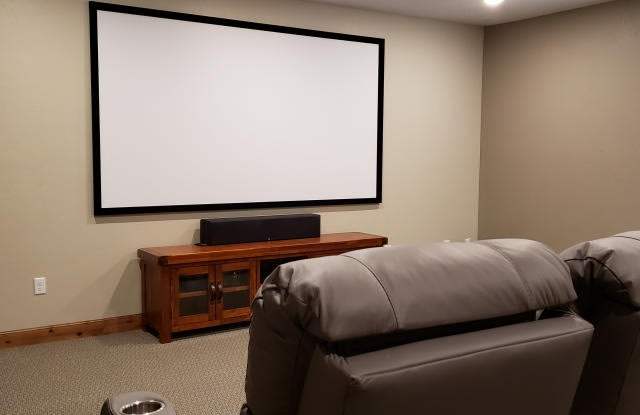 302 South 740 East F-100 Unit E21