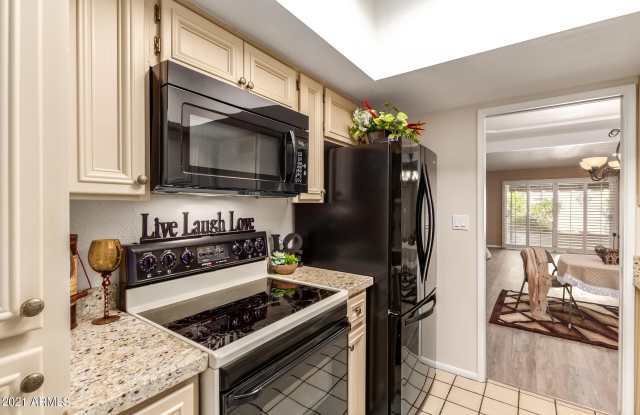 Photo of 6735 N 16TH Place