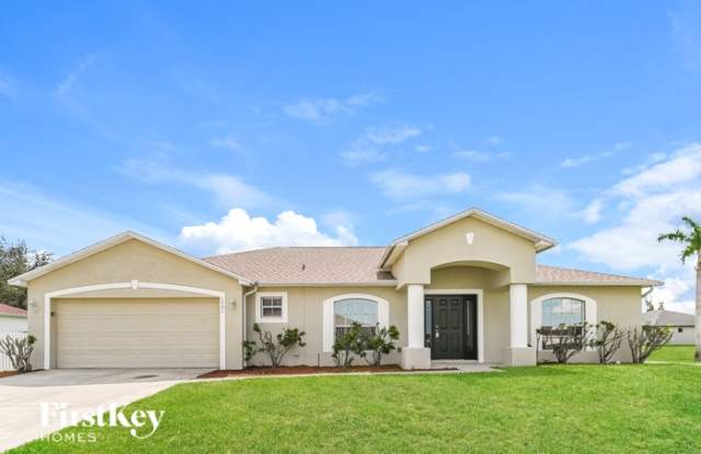 1701 Northwest 15th Place - 1701 Northwest 15th Place, Cape Coral, FL 33993