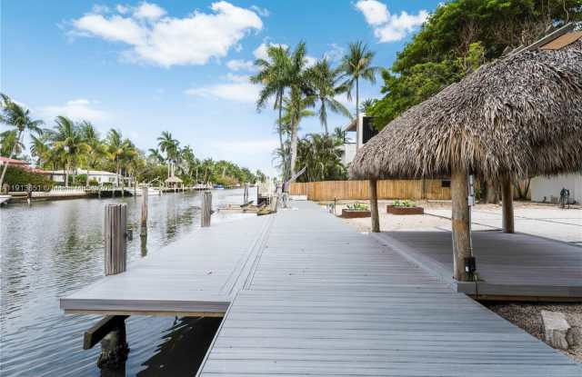 Photo of 7601 NE 9th Ave